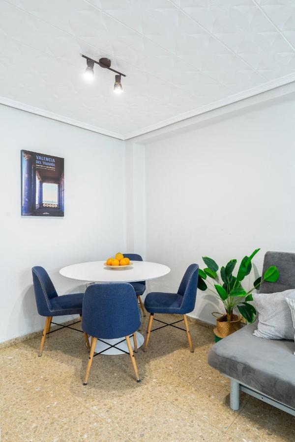 Апартаменти Apartamento Con Ubicacion Ideal: Playa Y Centro Валенсія Екстер'єр фото
