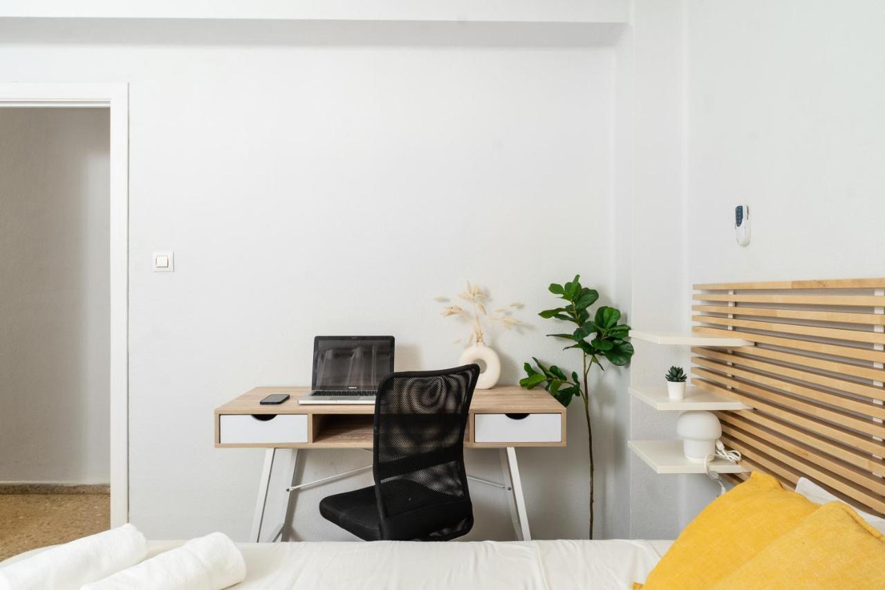 Апартаменти Apartamento Con Ubicacion Ideal: Playa Y Centro Валенсія Екстер'єр фото